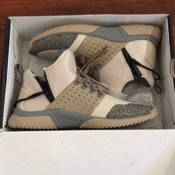 Aldo shoes FREALIA size 11 sneakers fit 10.5 - Picture 2 of 8